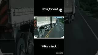 𝑤ℎ𝑎𝑡 𝑎 𝑙𝑢𝑐𝑘.