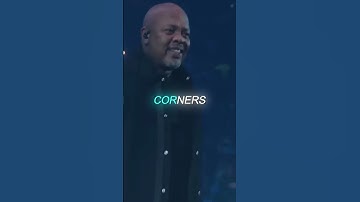 Thumbnail of Kendrick Lamar Performs STILL D.R.E. with Dr. Dre! 🔥