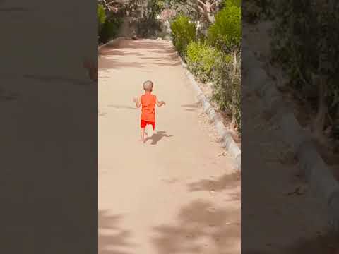 5--7 रनिग इन गार्डन क्यूट बेबी  #viral #love #travel #explore #nature #enjoy #shorts #vlog