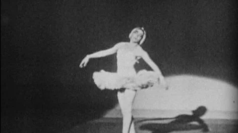 Yvette Chauvir performs The Dying Swan (vaimusic.c...