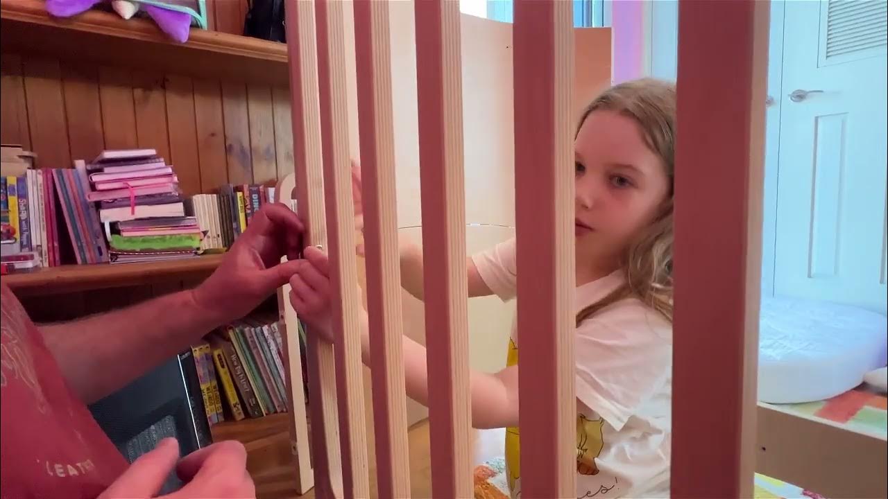 HOW TO CONVERT THE LEANDER JUNIOR BED BACK INTO THE LEANDER COT