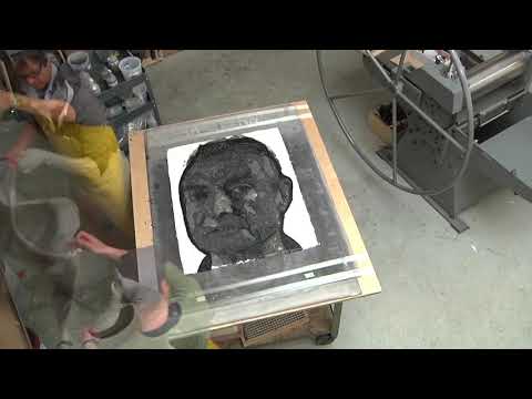 Chuck Close - Papermaking Time Lapse