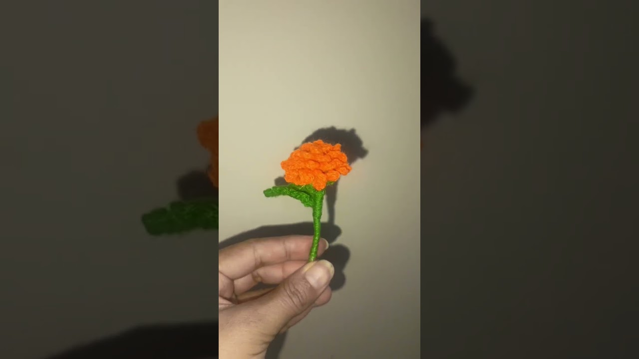 Crochet mini Marigold flower 