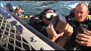 Navy Divers (Trailer)