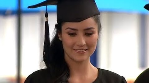 Lo Que Callamos Las Mujeres - La dignidad ante todo