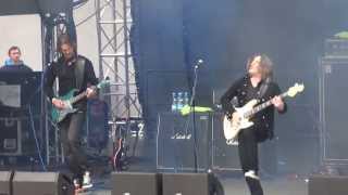 PINK CREAM 69 - Hell&#39;s Gone Crazy ...live at METALFEST 2013