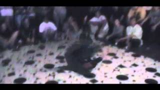 bboy KapOne [mad skillz/ssf] vs bboy Kostek [oczy wazki] - Sami Swoi vol. 4.5 JB Tribute Jam