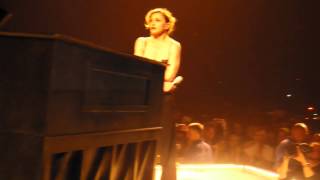 Madonna - Like A Virgin (MDNA tour Live in Saint- Peterburg)