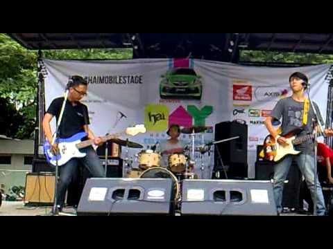 Siswa kelas satu live @hai day