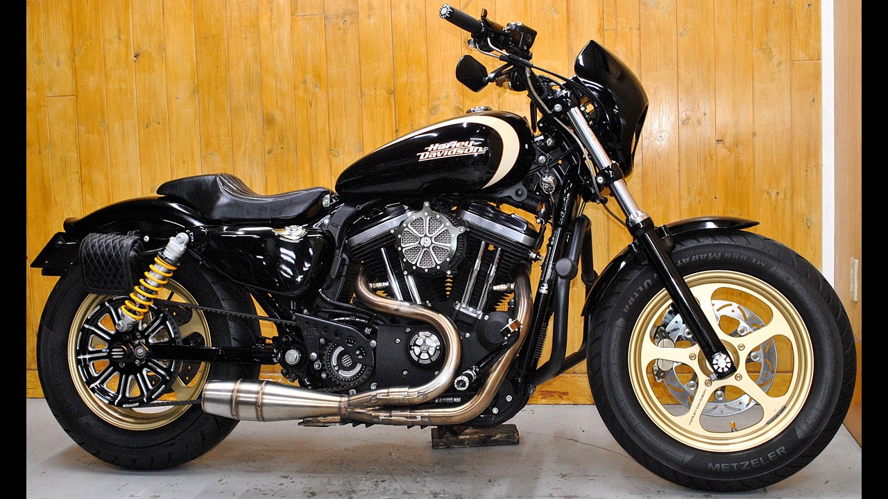Customized Harley Davidson XL1200X external muffler sound and