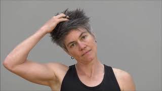 Assisted neck lateral flexion sitting