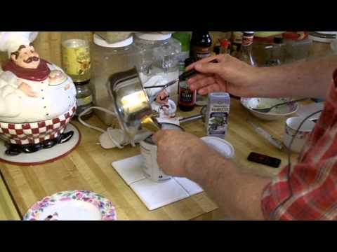 home made DIY elderberry syrup