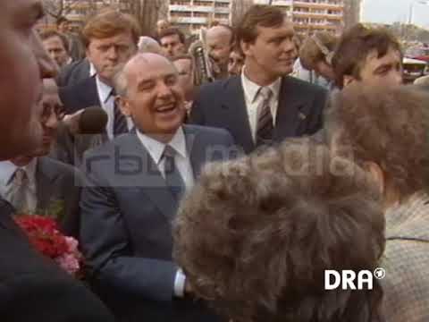 Michail Gorbatschow in Berlin-Marzahn, 1986