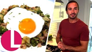 Subscribe now for more! http://bit.ly/1kya9sv joe wicks is here to
help us get healthy with another idea an energy filled breakfast. the
recipe here:...