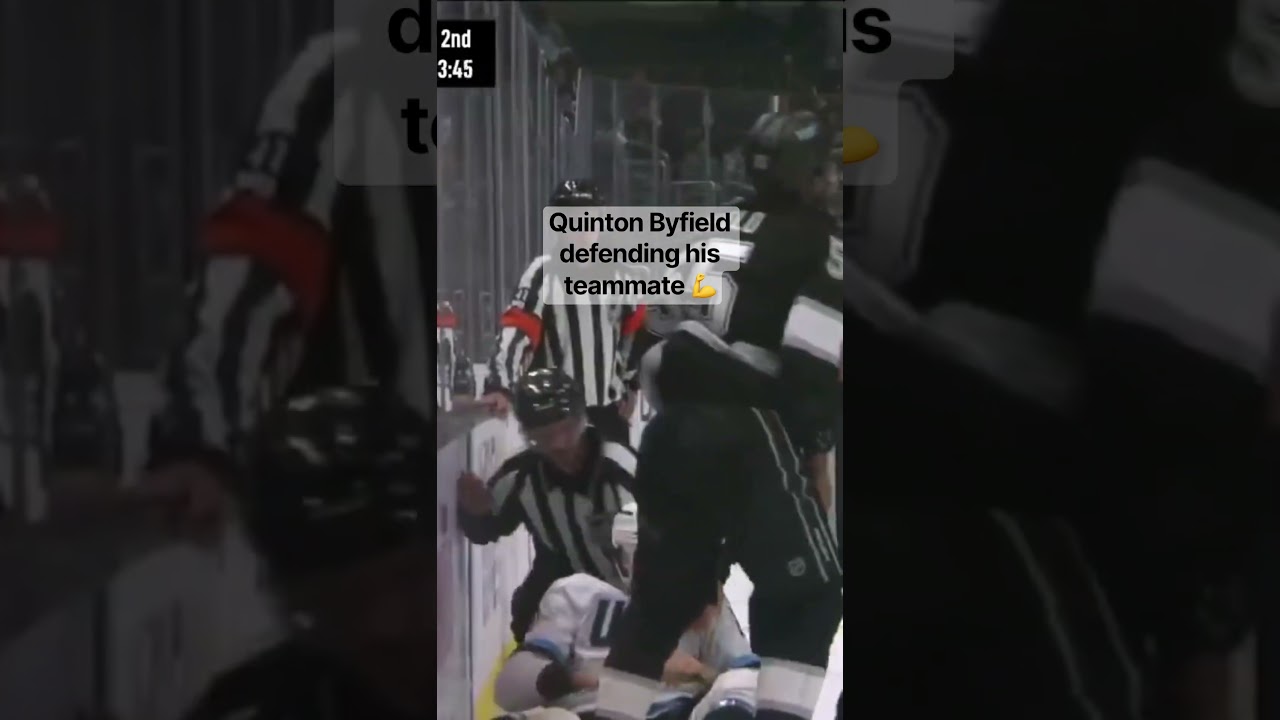 Love to see this 👏 #lakings #nhlhockeyislife