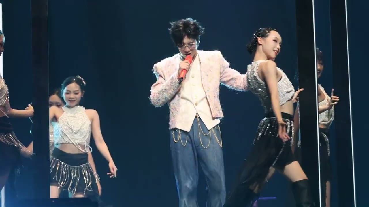 𝟐𝟎𝟐𝟓𝟎𝟕𝟐𝟎【刘宇宁𝟐𝟎𝟐𝟓巡演-深圳场】《若没有你+伤心的人都在跳舞+讲真的+乞丐》