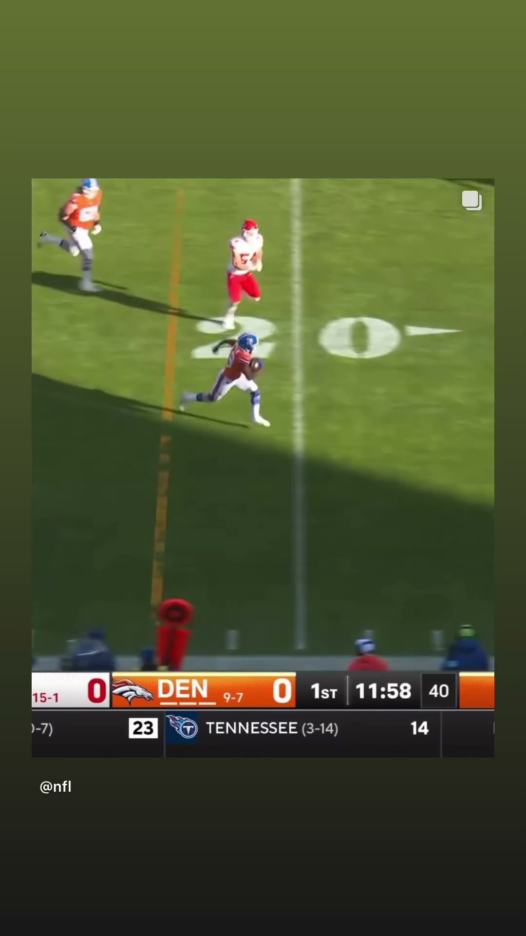 He takes it home #hoodnews #bonix #broncos #chiefs #marvinmimsjr #td #NFL #sports #omg #how #wow #us
