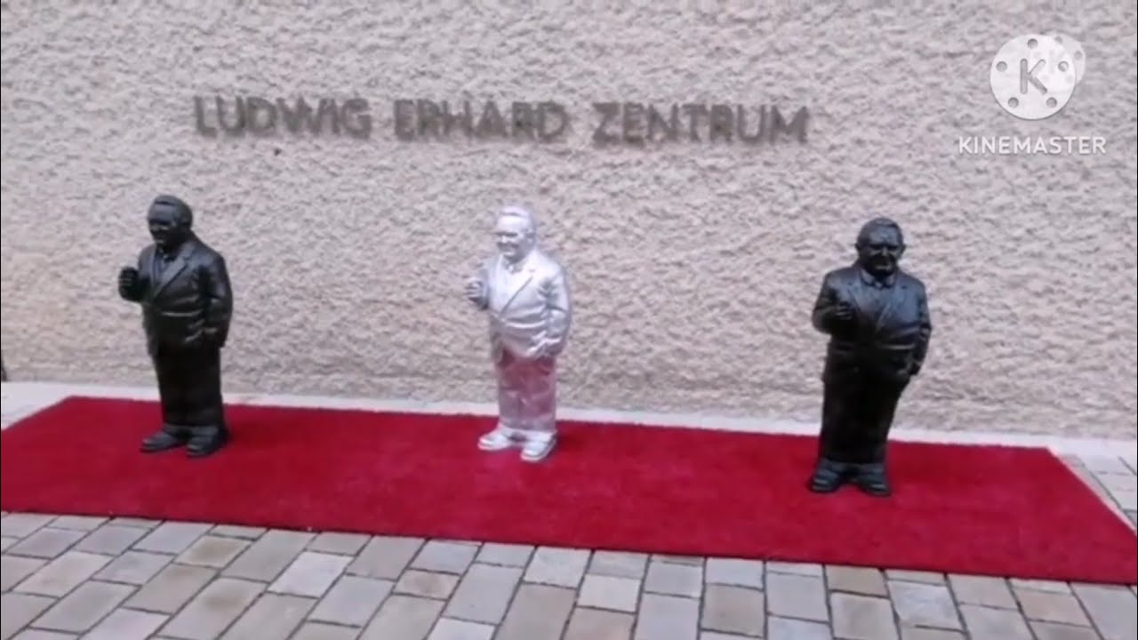 Германия. Фюрт. ТЦ FLAR. Канцлер Людвиг Эрдхард 