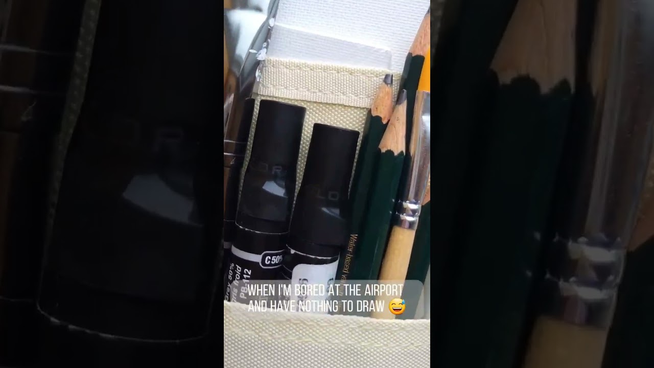 Sketching is the perfect remedy for a delayed flight! 