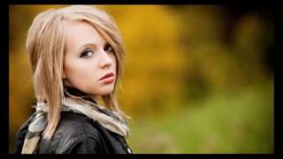 Download Lagu Something Just Like This By: Madilyn Bailey with Alex Goot MP3