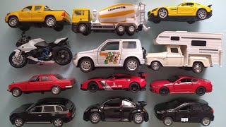 Die cast Metal Scale Various Model Welly, Kinsmart, Maisto CARS- Sedan, SUV, Coupe, Sports, Bus, Van