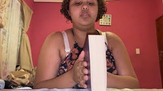 How to properly open your paperback book. No broken spines