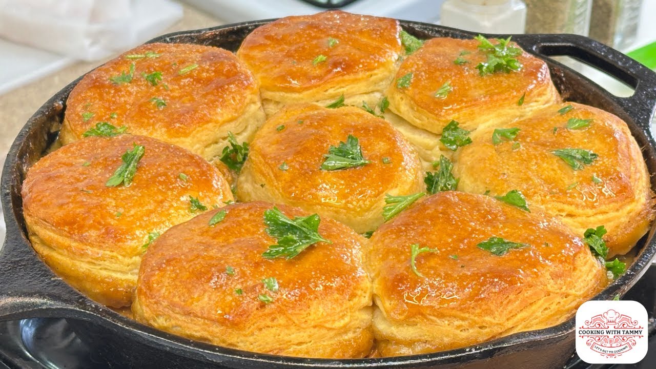 Easy Chicken Pot Pie Biscuit Bake Recipe Everyone Loves - YouTube