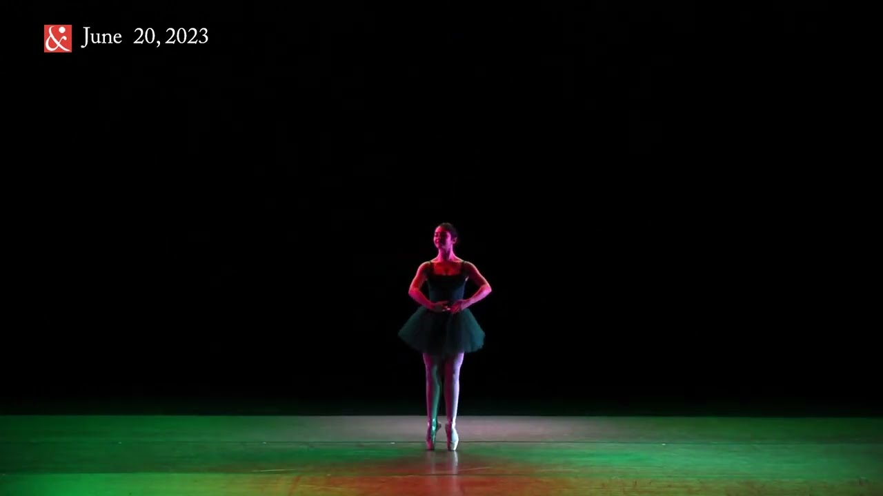 Ballet  Les Petits Riens  HDC .