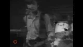 XTC - Cross Wires-    Live in  Swindon  1977