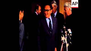 SYND 17 5 73 HENRY KISSINGER ARRIVES AND MEETS LE DUC THO