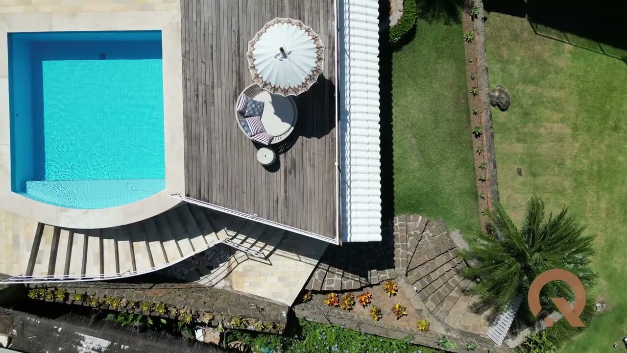 Casa Costeira com Arquitetura Praiana em Ilhabela-SP