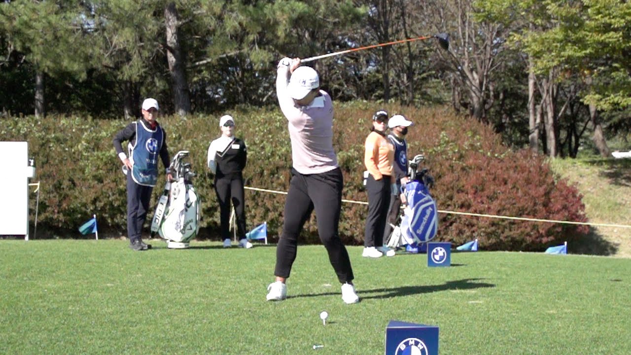 ‘이지스윙’ 양희영의 슈퍼슬로모션 드라이버 샷 정면 & 측면