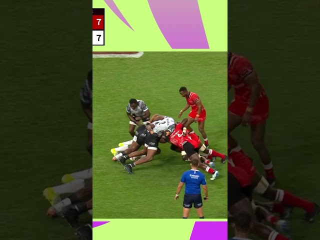 Naduvalo at the double for Fiji in Singapore! 🔥 #Rugby #HSBCSVNS #Shorts