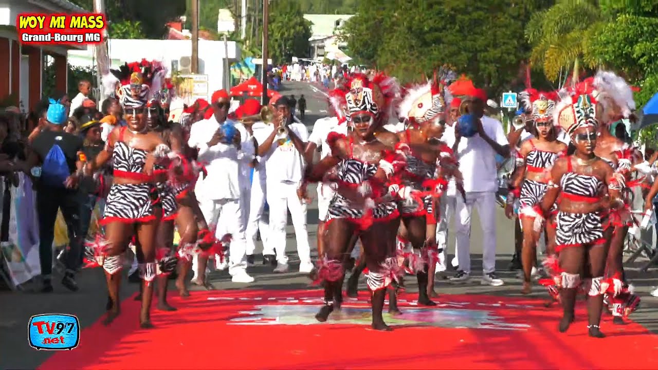 Parade WOY MI MASS 2025