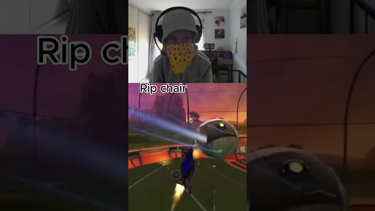 Cultrex breaks his chair