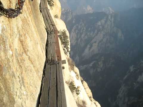 Huashan Cliffside Path (No Harness)