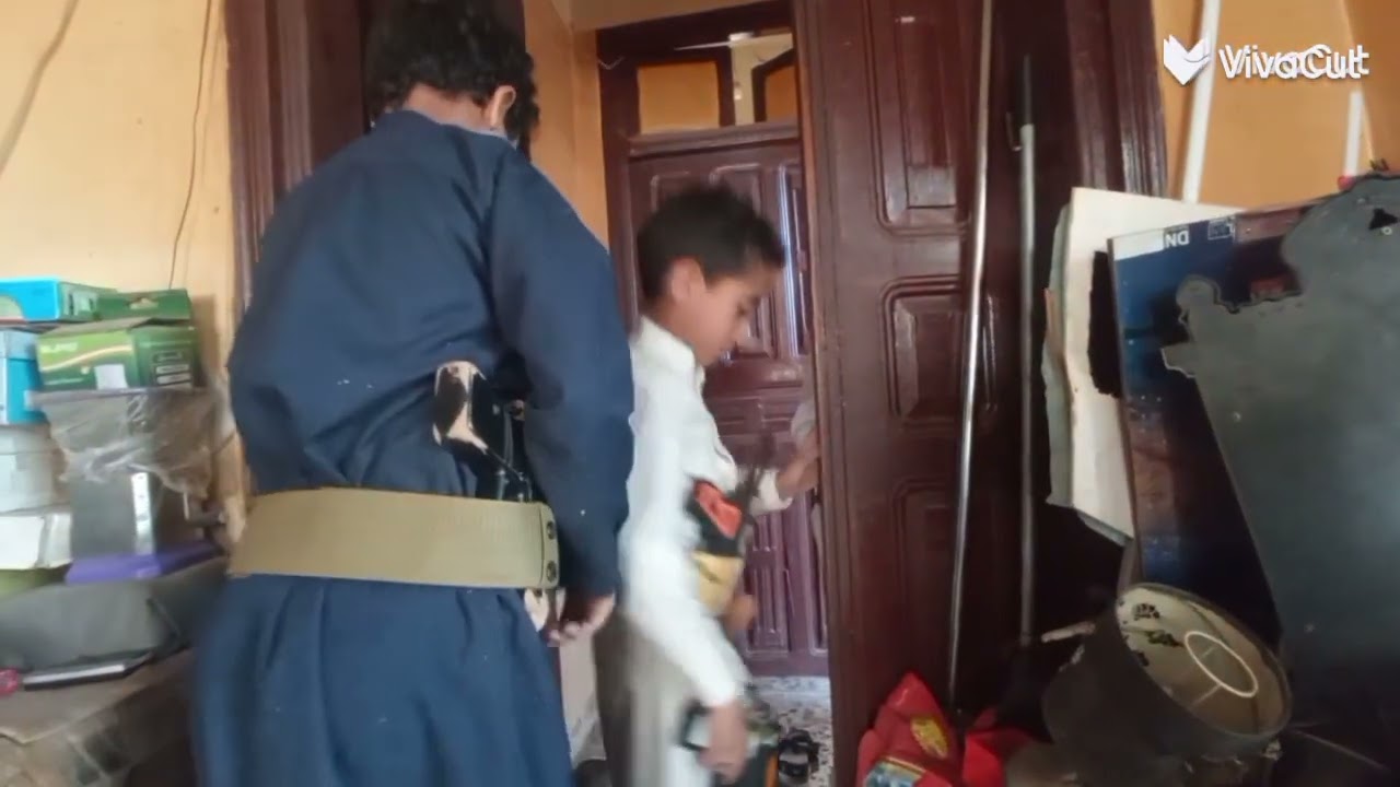 مسلسل دروب الحارة الحلقة 2 لا تنسو اليك والاشتراك في القناة 