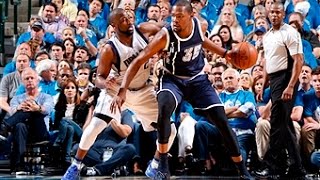 Kevin Durant and Russell Westbrook Lead Thunder to Win in Dallas