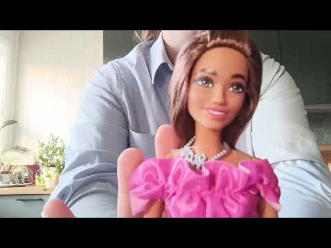 Новые Barbie Fashionistas 2023: Уникальная кукла с веснушками и родинками