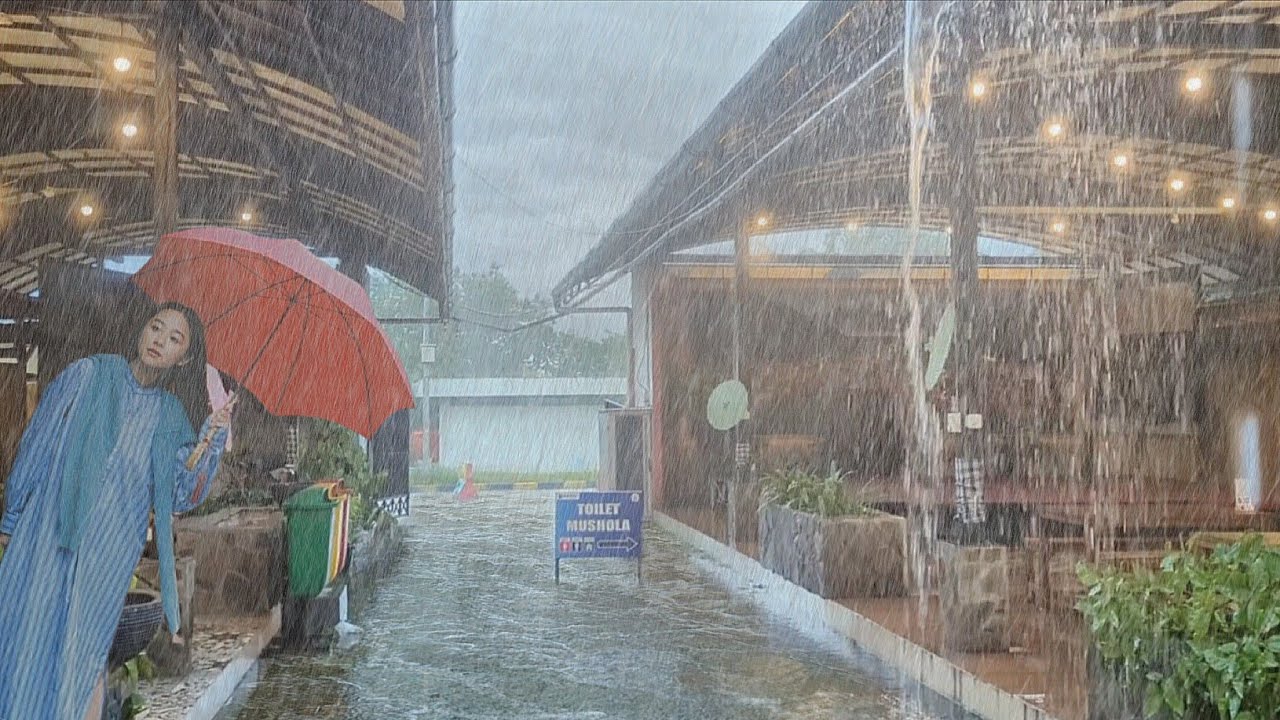 СУПЕР СУМАСШЕДШИЙ ДОЖДЬ! САМЫЙ ЭКСТРЕМАЛЬНЫЙ УРАГАН-МОНСТР ОБРУШИЛСЯ НА ДЕРЕВЕНСКУЮ ЖИЗНЬ В АЗИИ