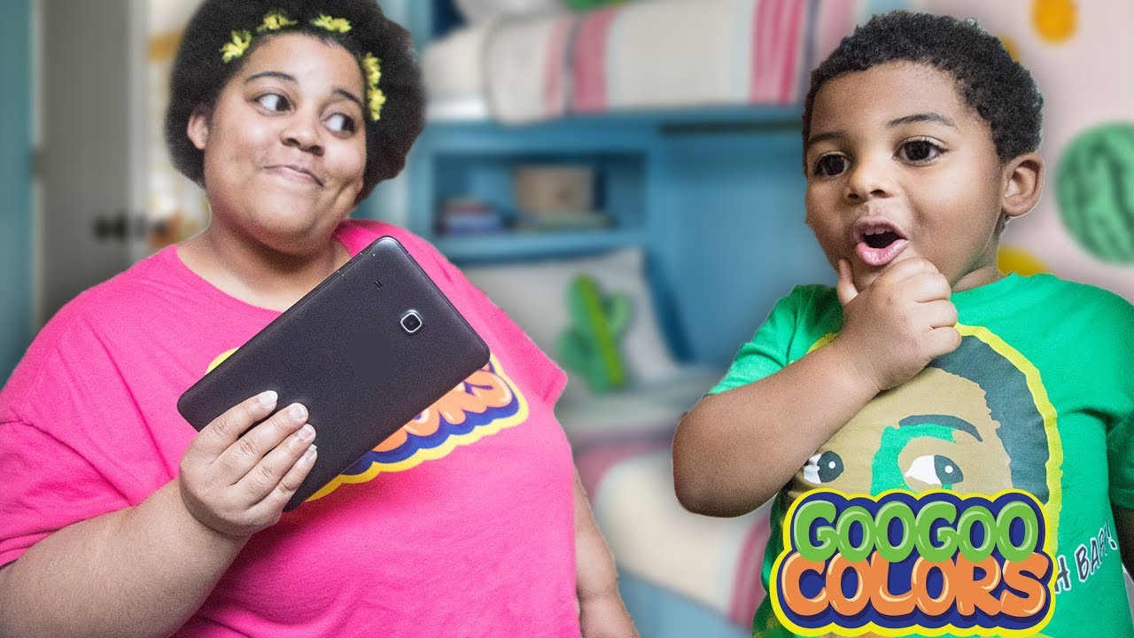 I’M SORRY AND EXCUSE ME MOM! Goo Goo Gaga Learn Manners with Family