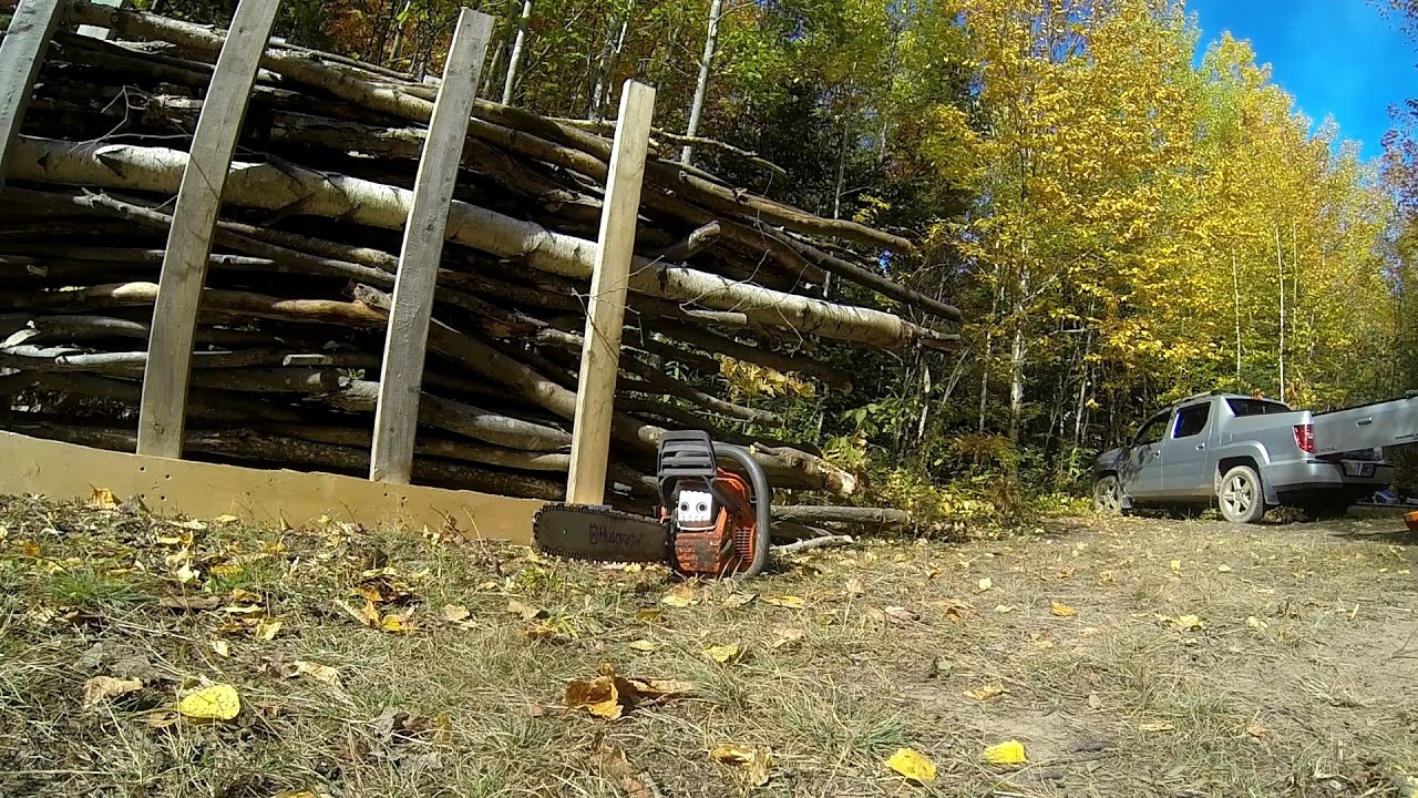 Simple and cheap chainsaw stand to cut firewood YouTube