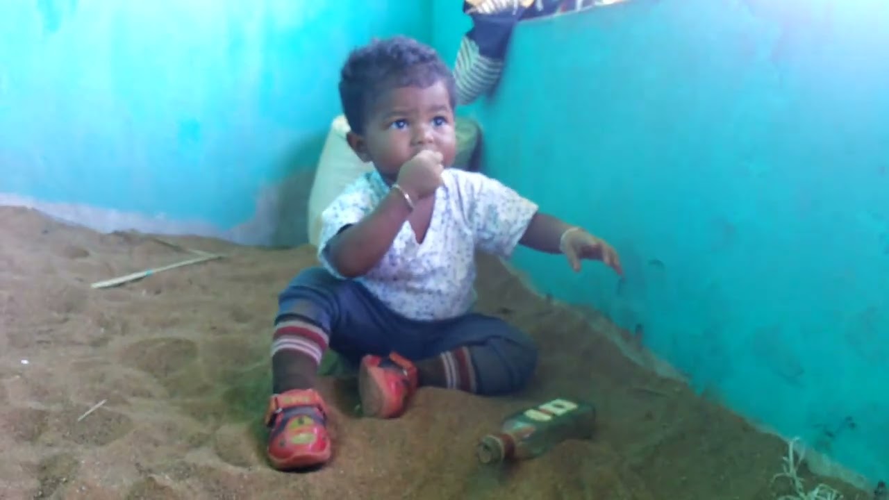 TANISHA ର ବାଲି ଖେଳ ସହ acting 20141223 