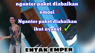 viral nganter paket diabaikan, si kurir malah ikut nyanyi