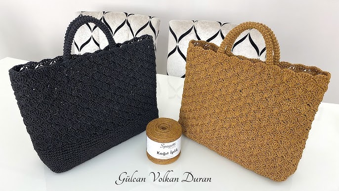 Qiz uchun jinsiy vazifa Rus er-xotin dostini mehmonga taklif qilishdi.