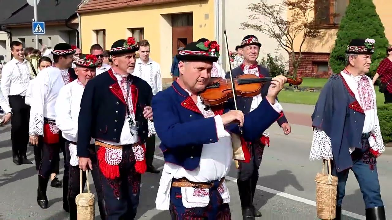 12.  MFF Mistřín - průvod 12. 7. 2025