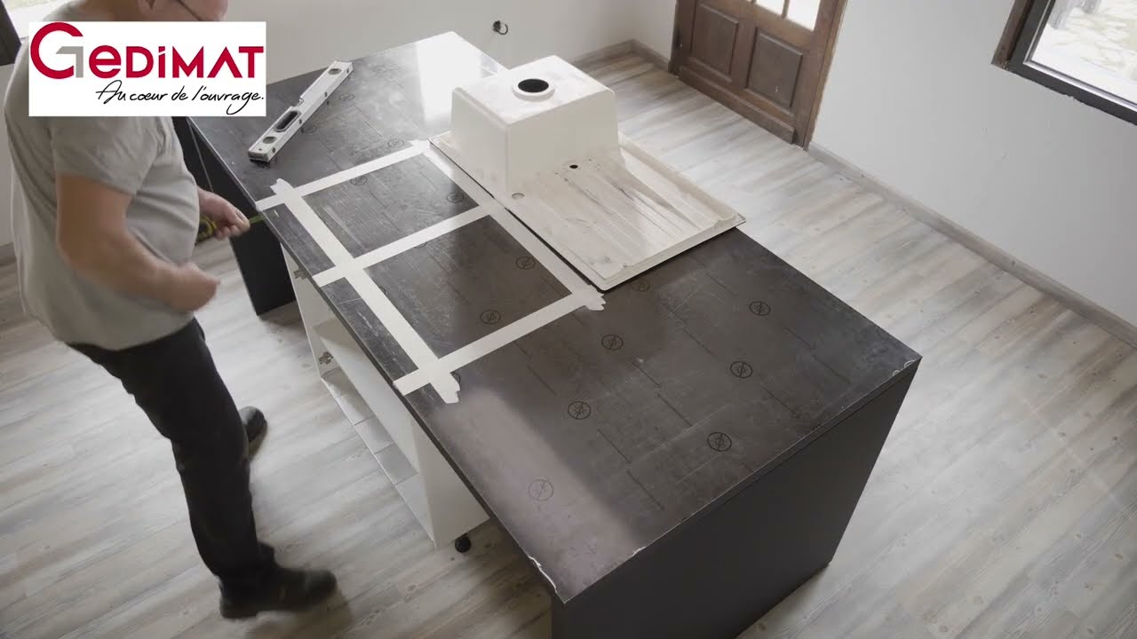 Poser un îlot de cuisine - Ma Maison de A à Z