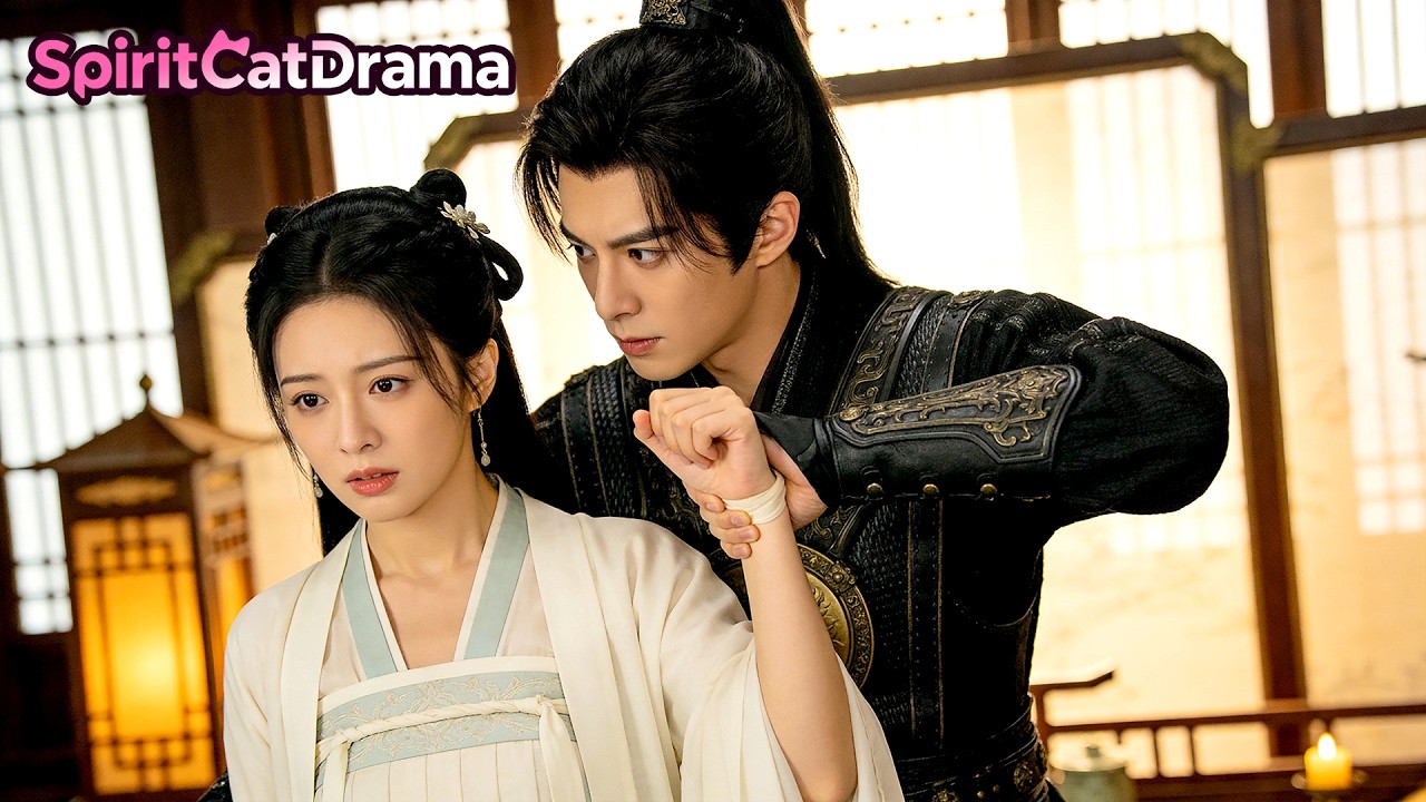 Хорошенький парень оказался переодетой девушкой! Сегодня она случайно попала в объятия мужчины-бо