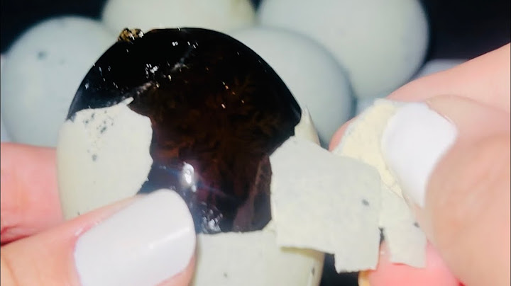 Chicken and Duck Egg turn into Century Egg Chinese Delicacy Egg Peeling Cracking 🥚🦆👈