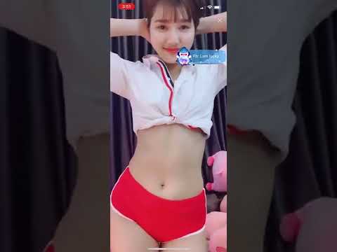 Bigo Live Sexy Asian Dancing and Twerking